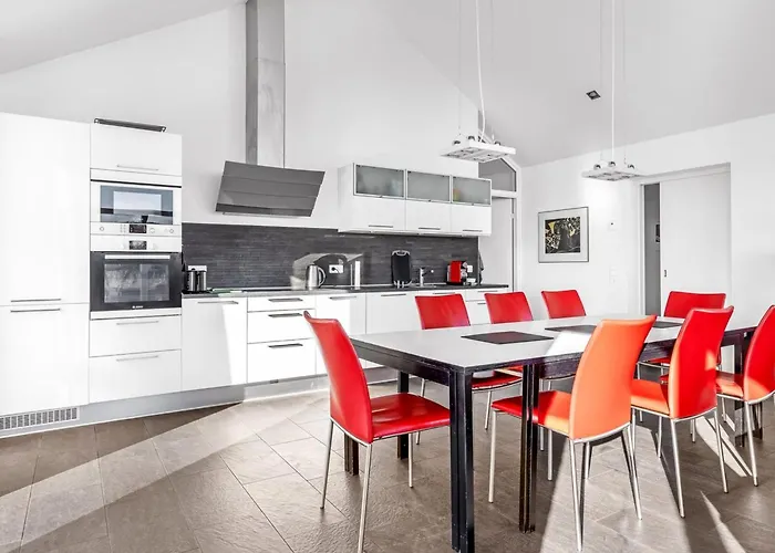 Rudolf - 95m From The Sea By Interhome